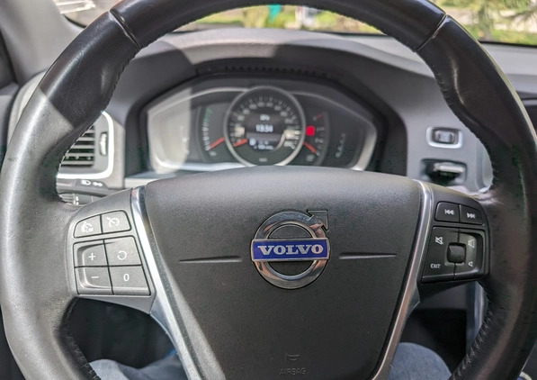 Volvo S60 cena 47050 przebieg: 254000, rok produkcji 2015 z Oświęcim małe 172